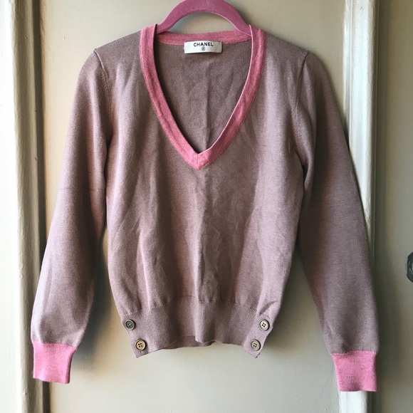 New- Chanel Skirt/sweater set - Picture 3 of 10